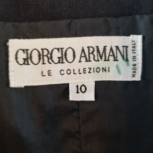 Giorgio Armani le Collezioni black blazer - Picture 2 of 6